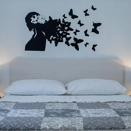 Jure Apartment *